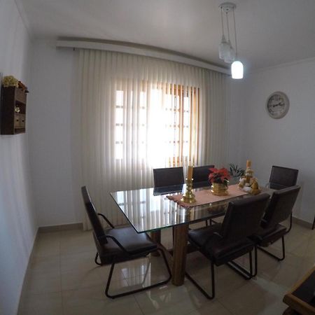 Corona Hostel Poços de Caldas エクステリア 写真